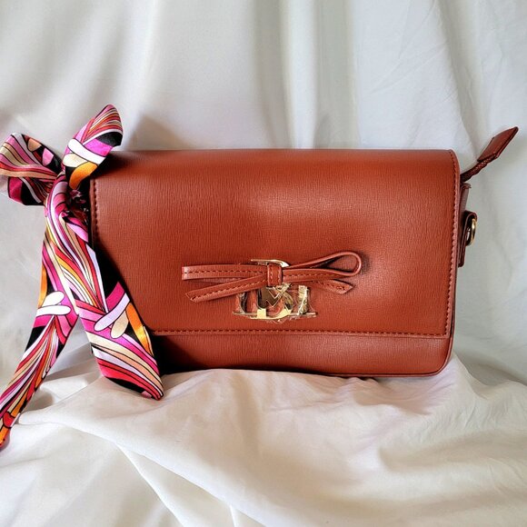 Badgley Mischka NWT Crossbody w/ Satin Bow, Non-Smoking Home, Coffee Brown - Picture 1 of 13